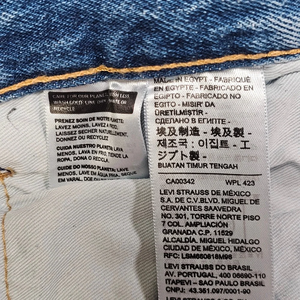 Levis Premium 501 Button Fly Denim Shorts Mens 50 Medium Wash Jean Cutoff 8